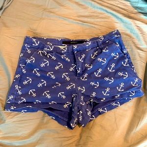 Anchor shorts